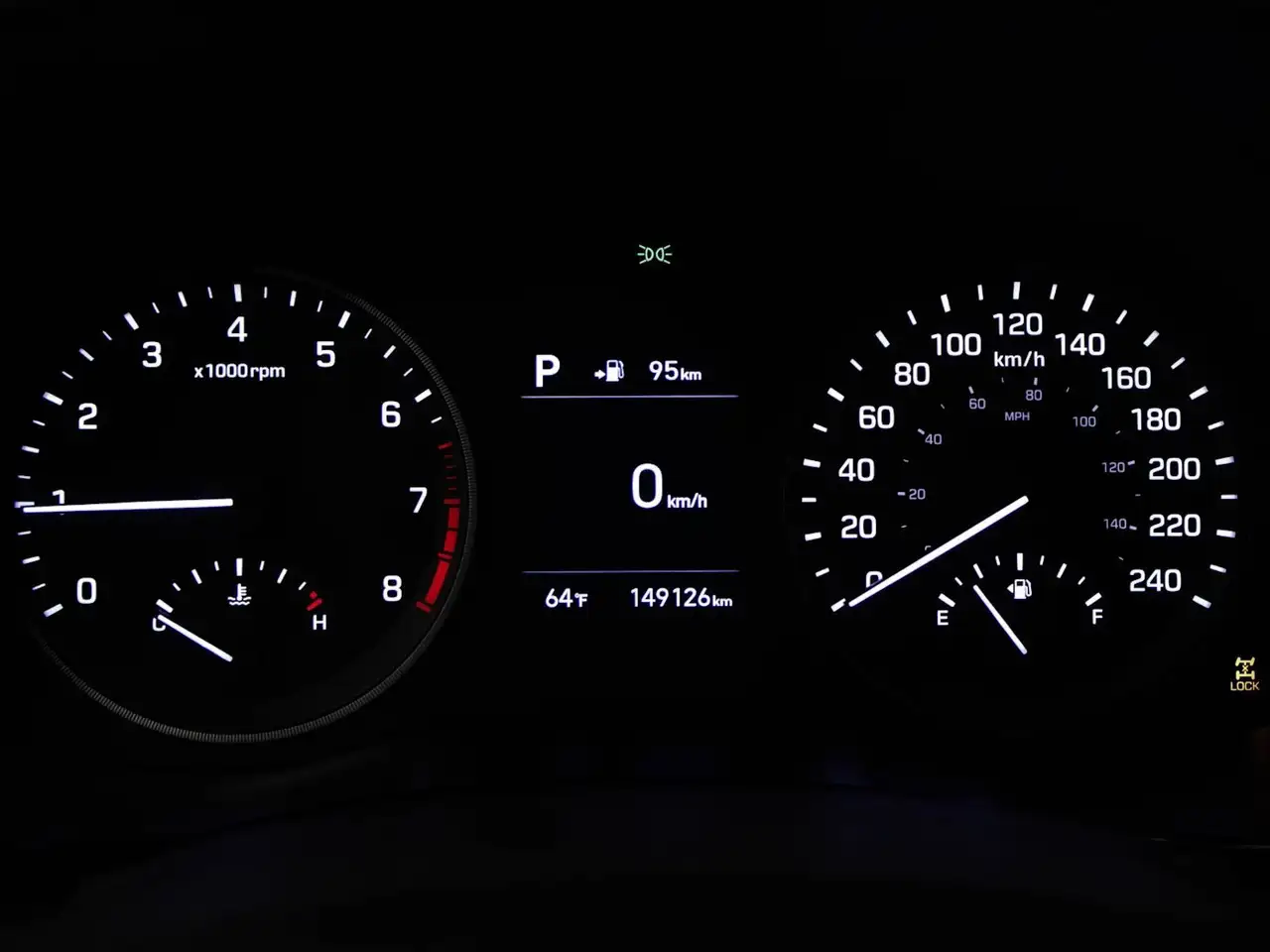 Hyundai TUCSON снимка Hyundai TUCSON