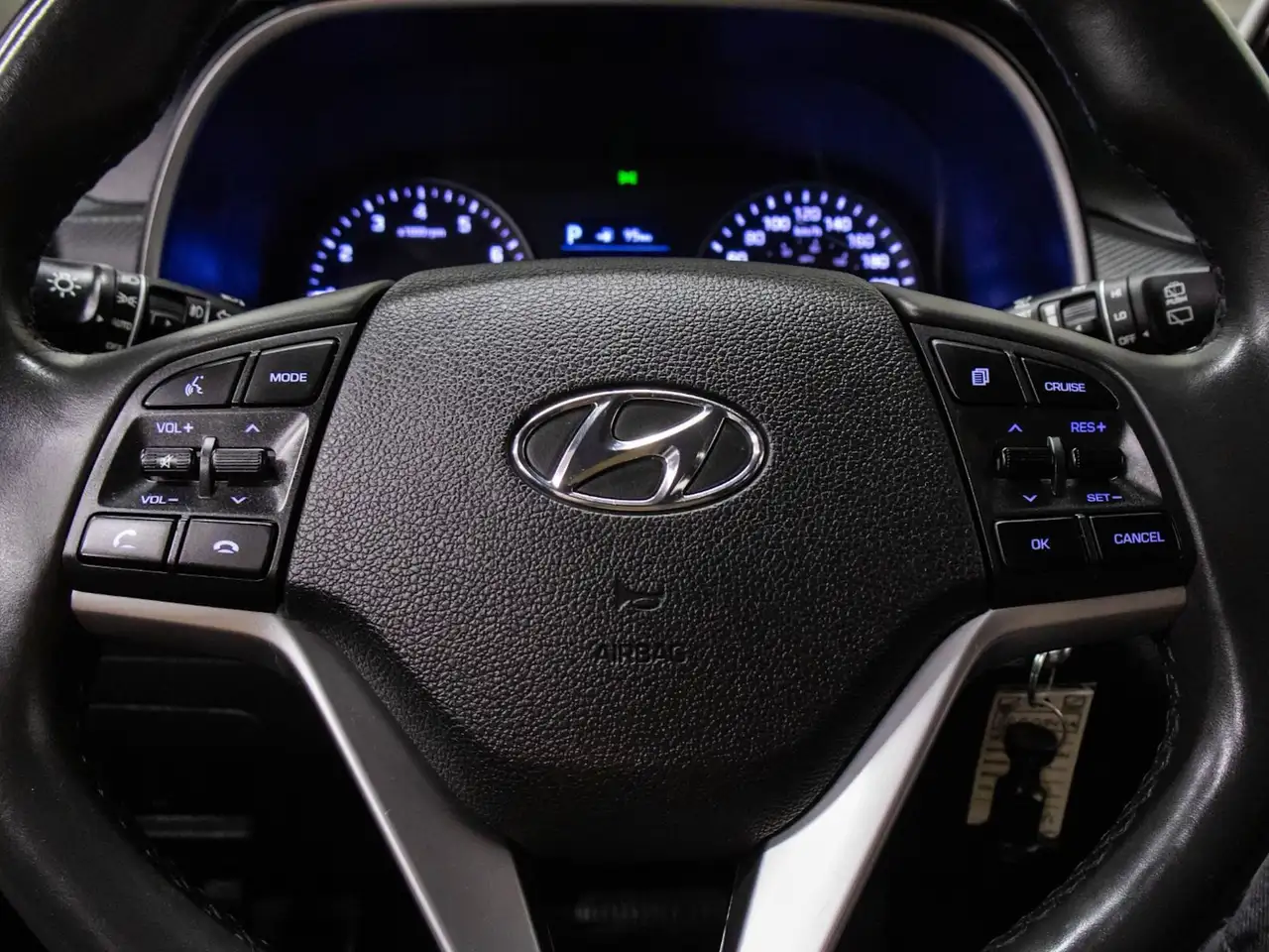 Hyundai TUCSON снимка Hyundai TUCSON