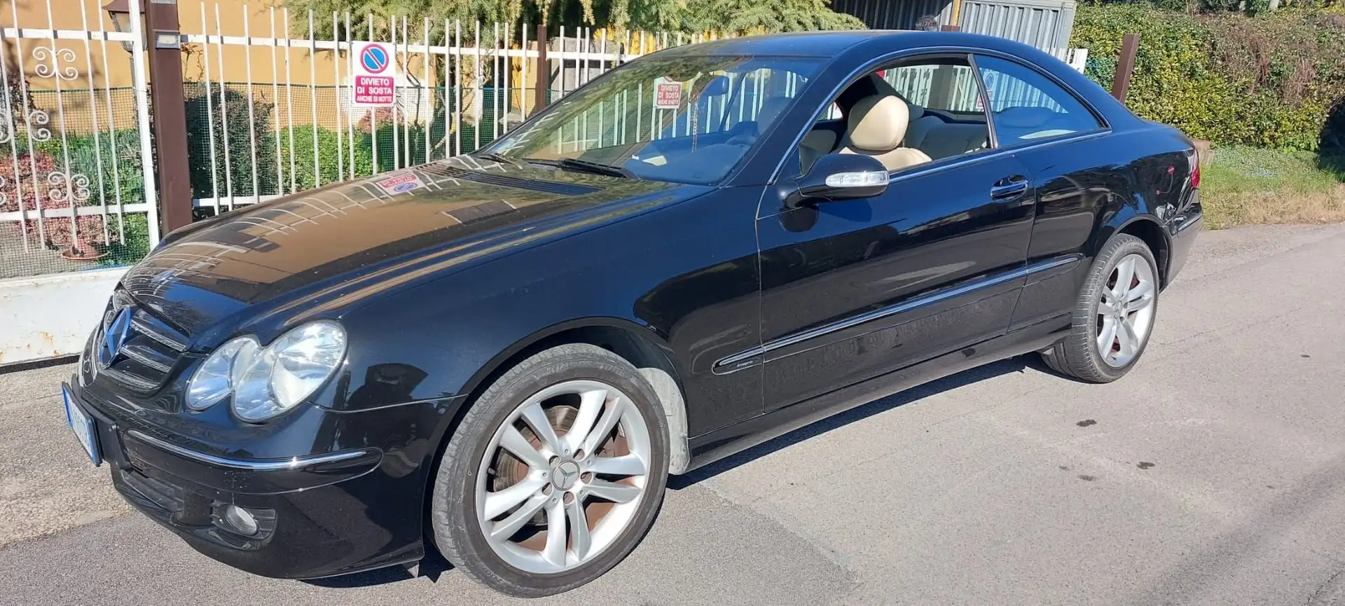 Mercedes-Benz CLK 200 CLK Coupe 200 k Avantgarde 184cv Noir - 1