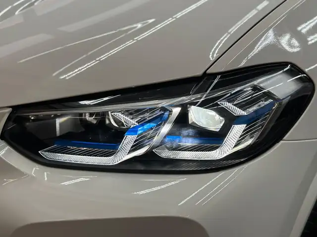 BMW X3 view 10