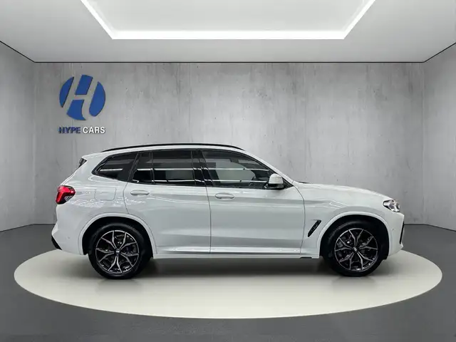 BMW X3 view 7