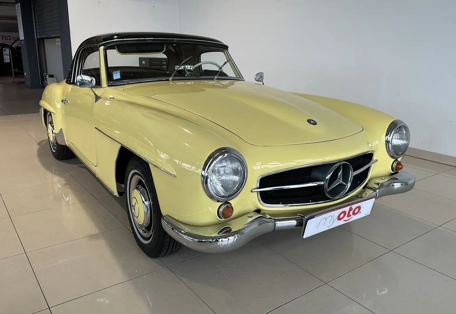 Mercedes-Benz 190 Jaune - 1