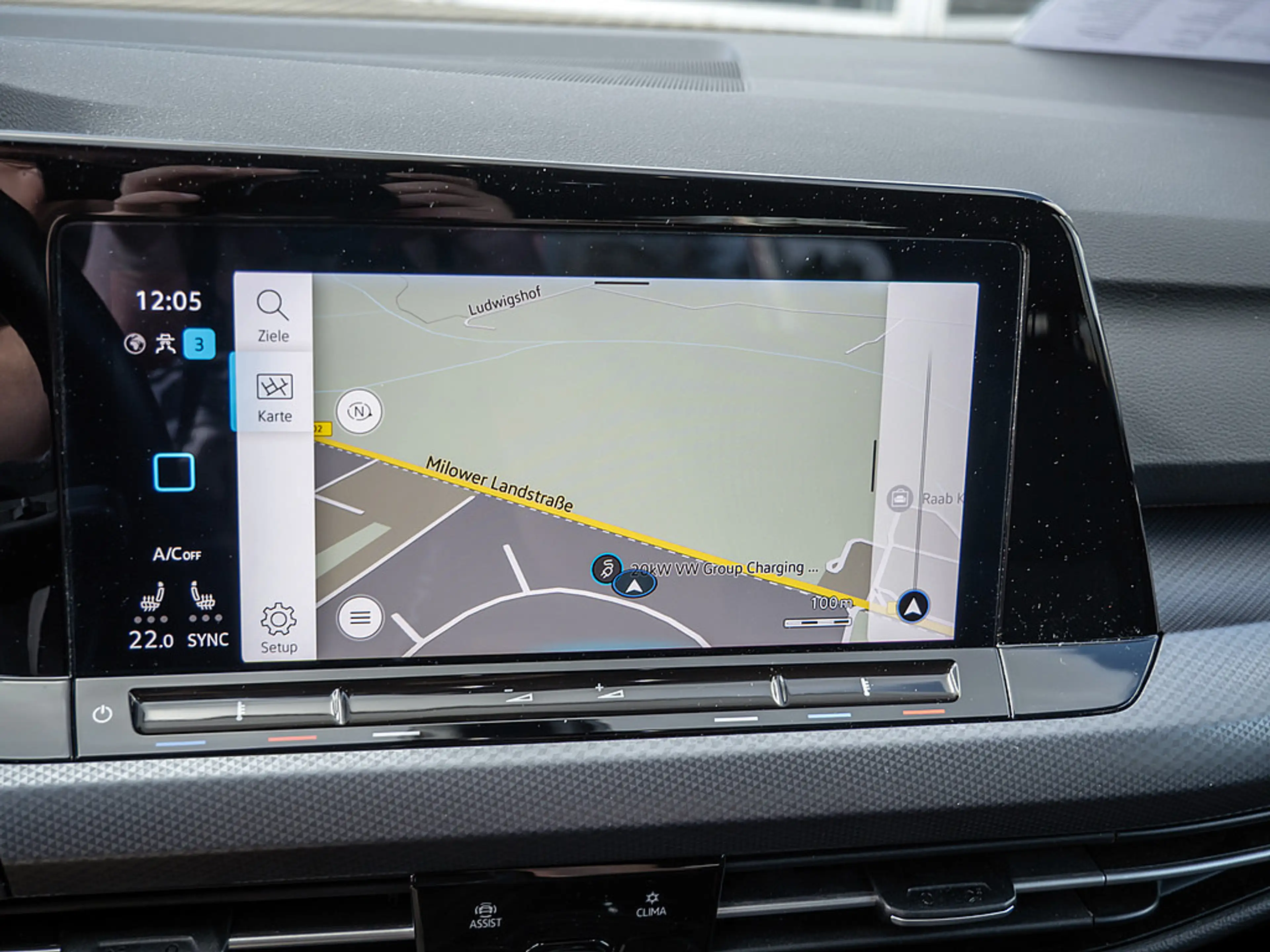 Volkswagen Golf VIII Variant 2.0 TDI Active SHZ NAVI LED — photo 8