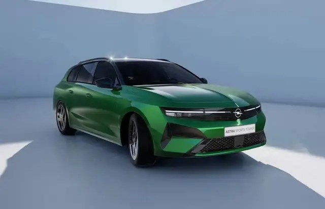 Opel Astra view 3