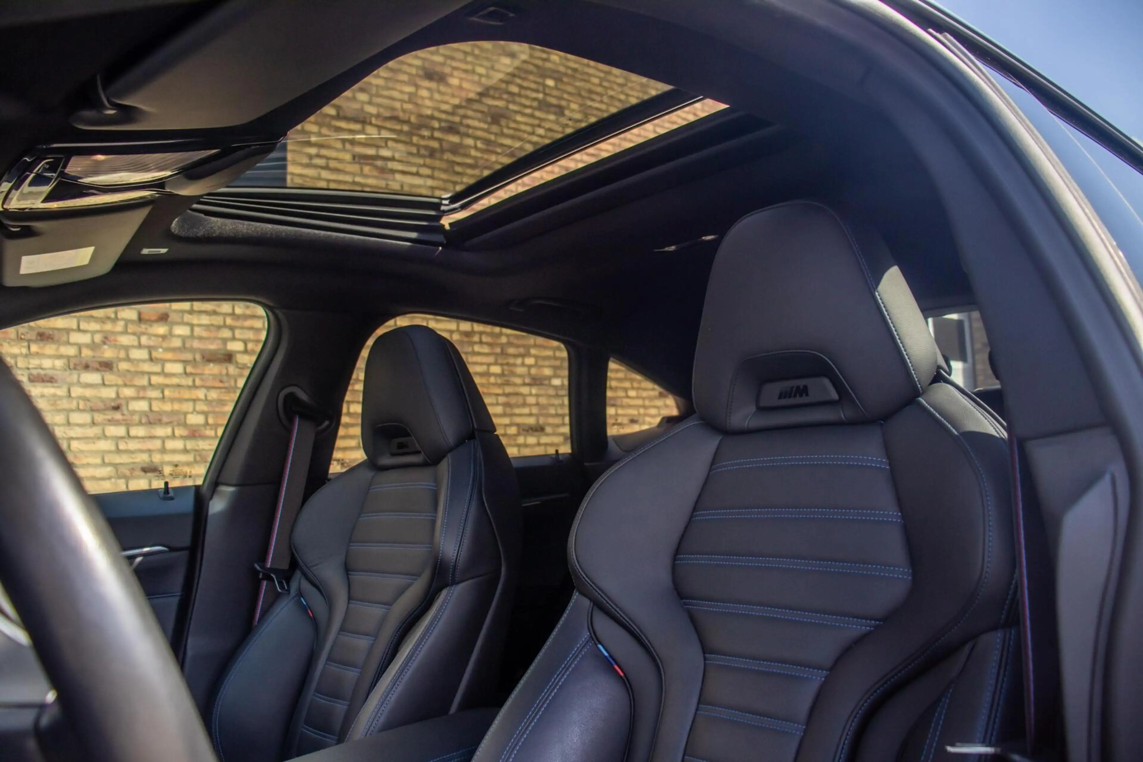 BMW i4 M50 High Executive 84 kWh, SOH 95%, Pano, Leder,La — photo 14