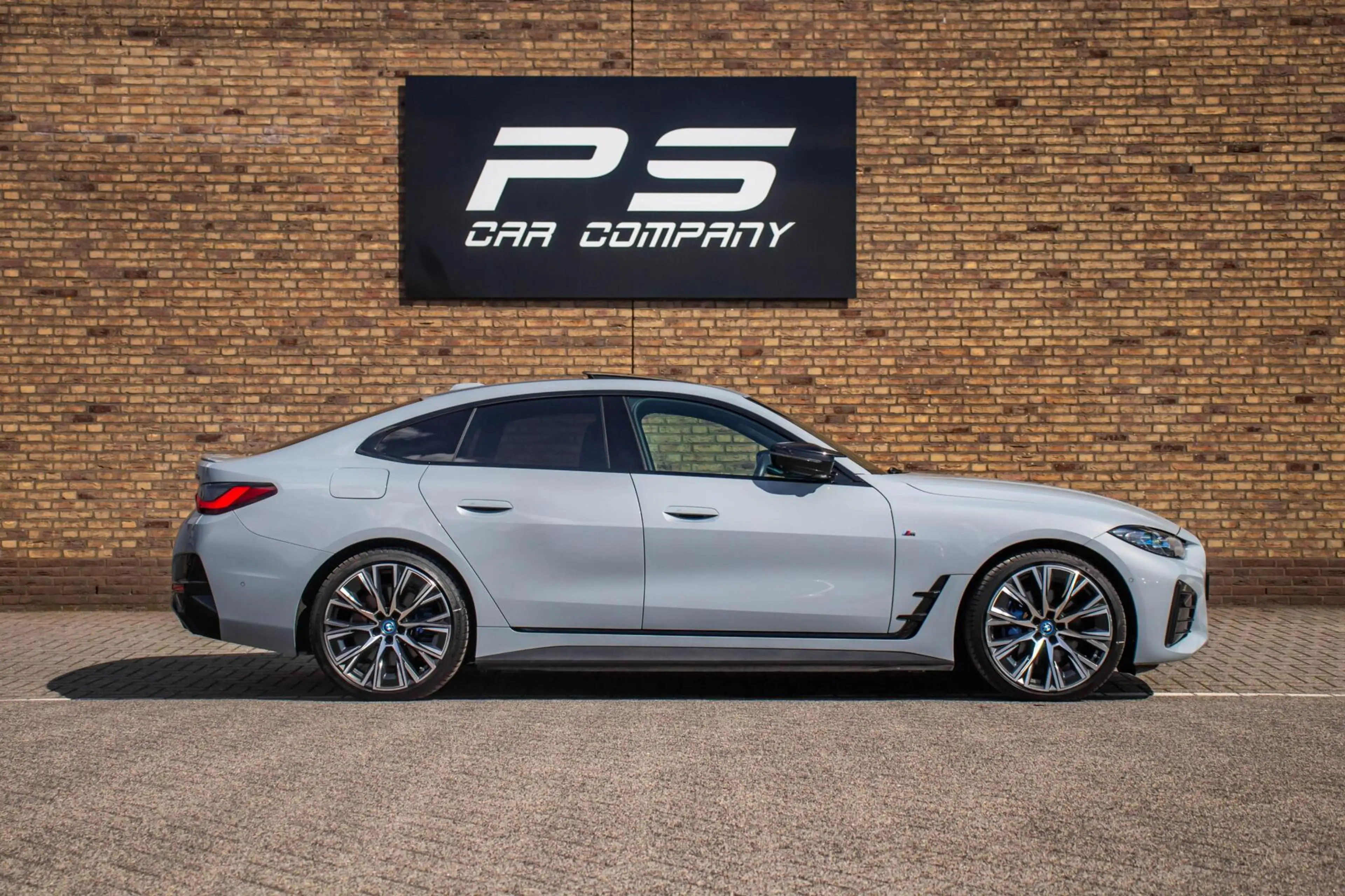 BMW i4 M50 High Executive 84 kWh, SOH 95%, Pano, Leder,La — photo 8