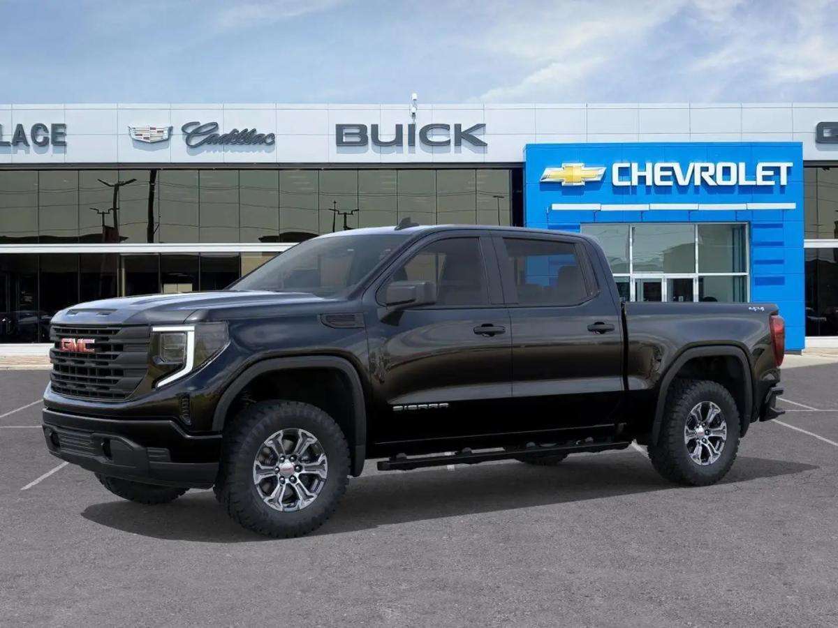 2026 GMC Sierra 1500 4WD Crew Cab 147 Pro — photo 1