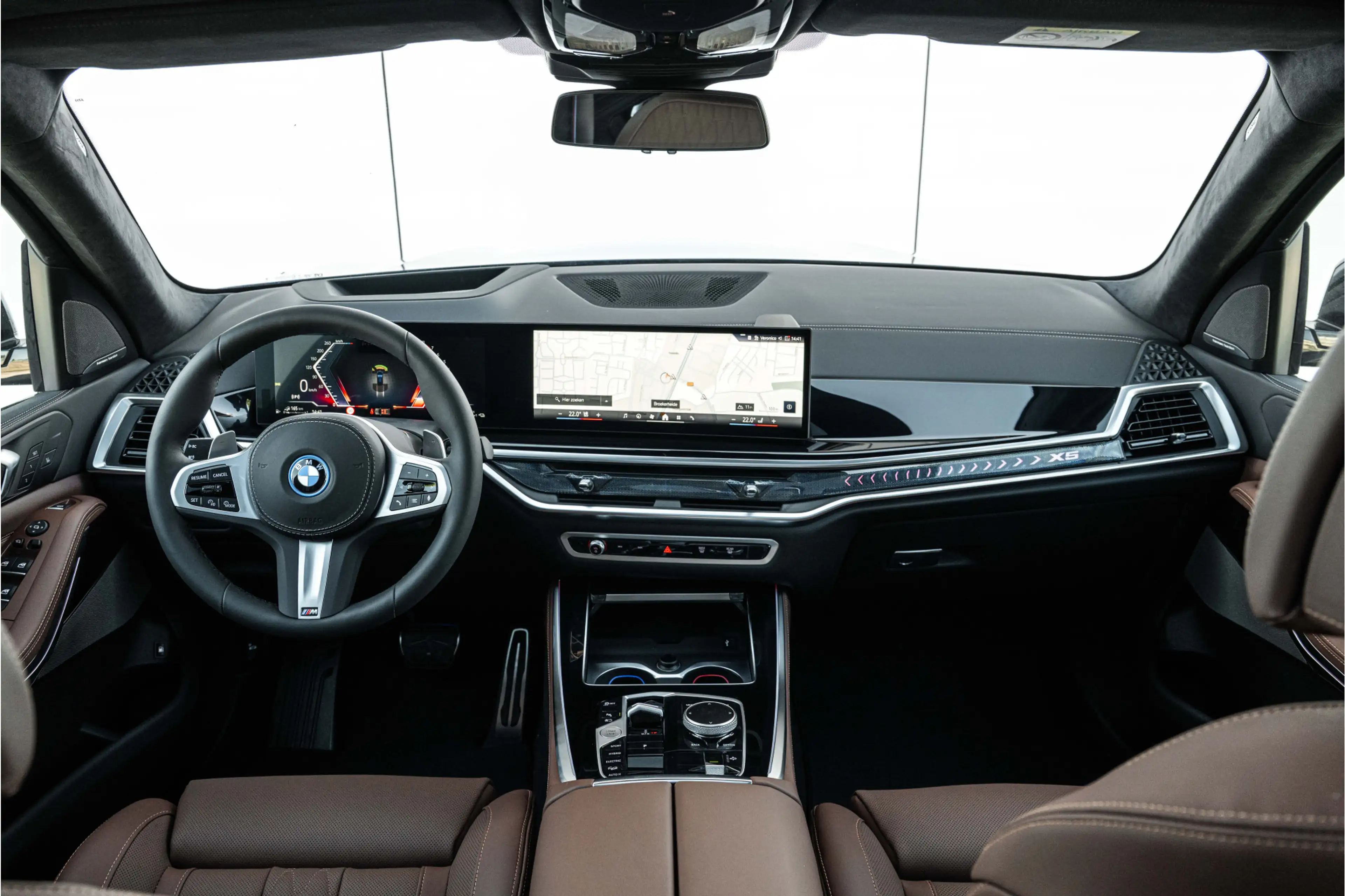 BMW X5 xDrive50e M Sport Automaat / Panoramadak / Trekhaa — photo 3