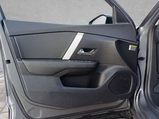 Citroen C4 view 10