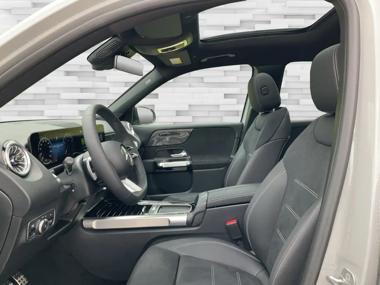 Mercedes-Benz GLB 2026