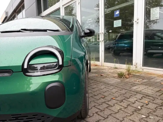 Renault Twingo view 5