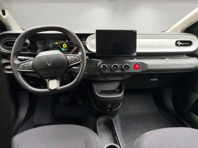 Renault Twingo view 11