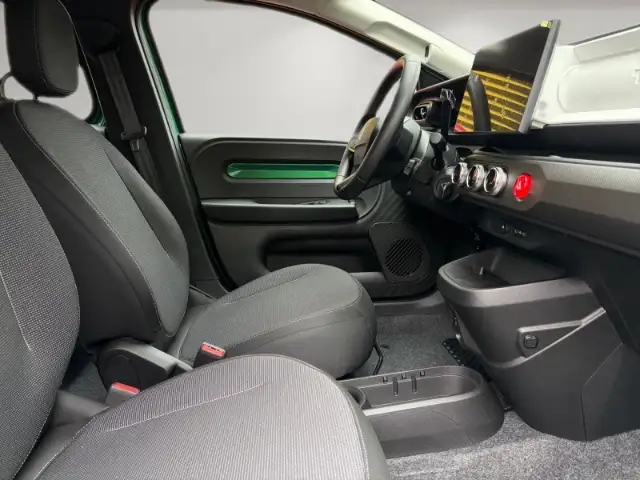 Renault Twingo view 14