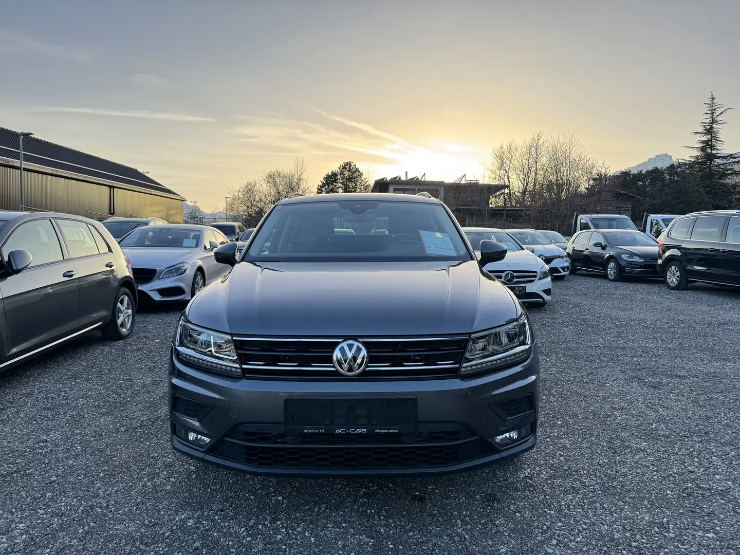 Volkswagen Tiguan Comfortline BMT/Start-Stopp Grau - 2
