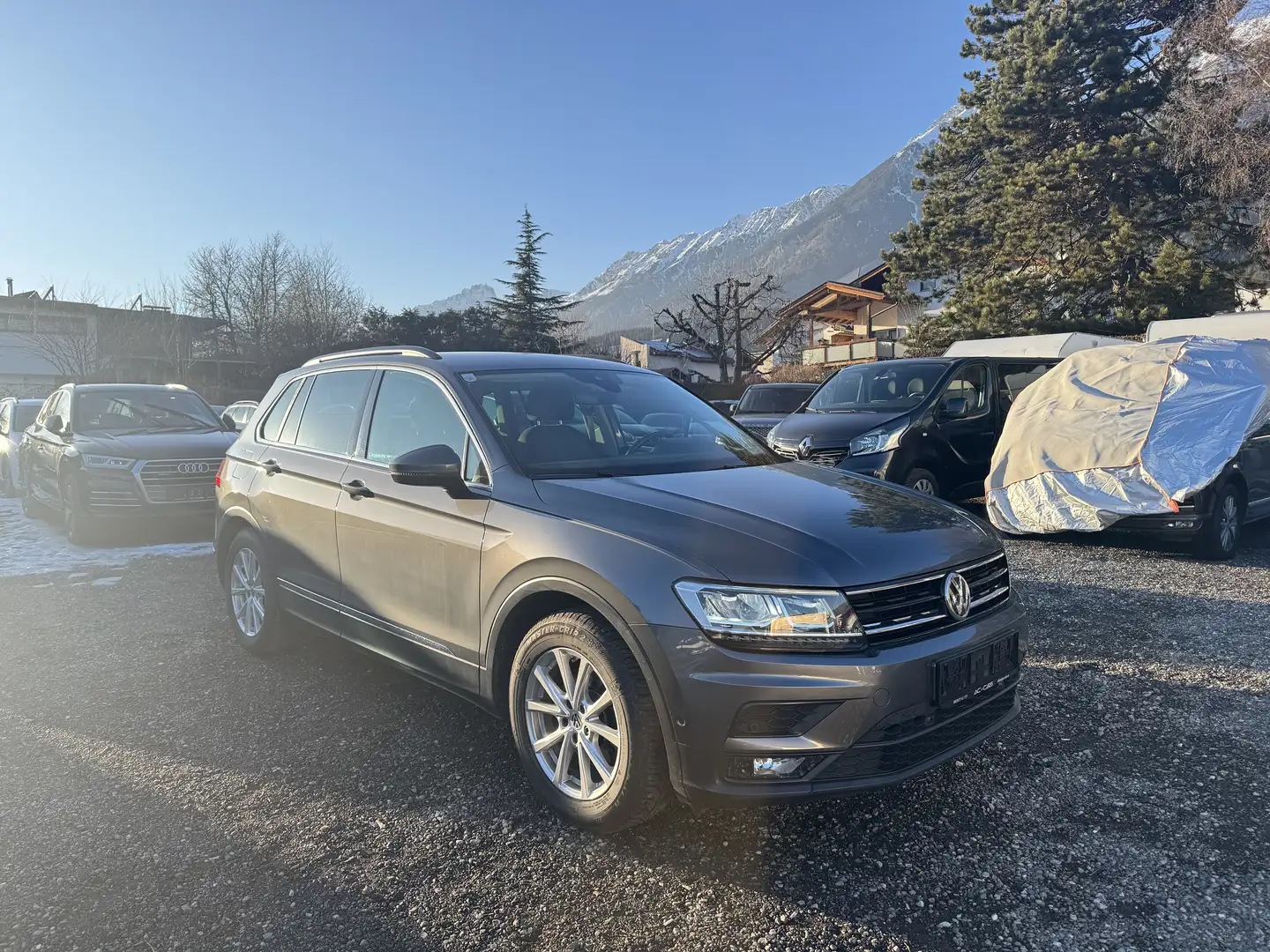 Volkswagen Tiguan Comfortline BMT/Start-Stopp Grau - 1
