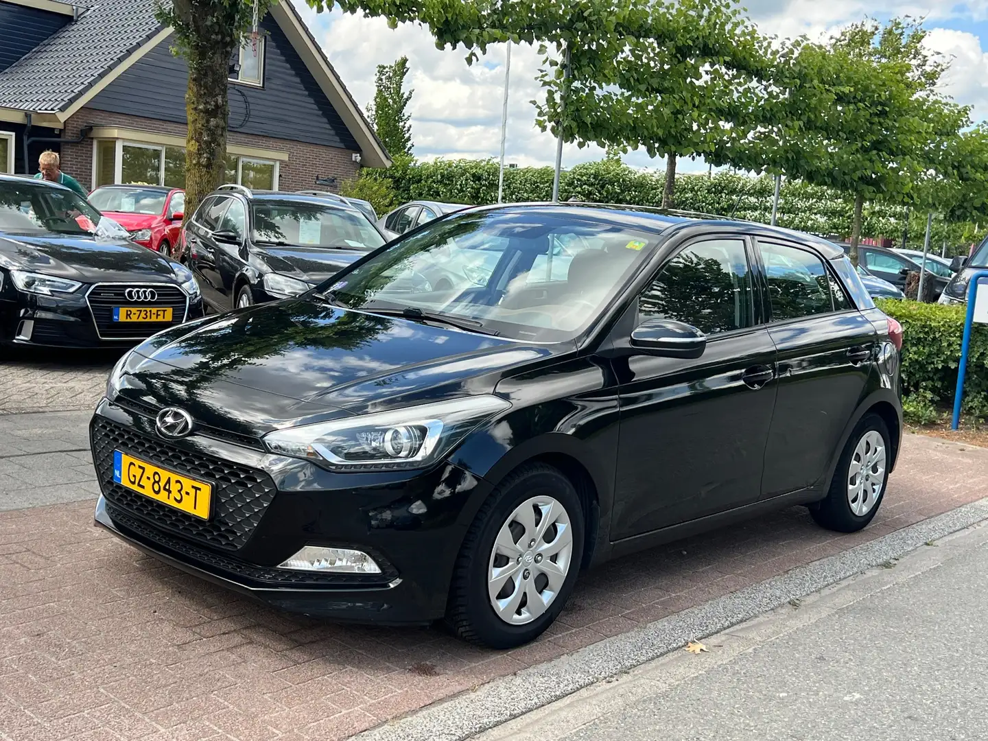 Hyundai i20 1.2 HP i-Motion Comfort * 140.092 km NAP| Airco | Black - 2
