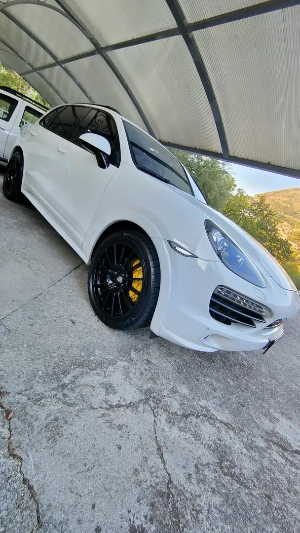 Porsche Cayenne GTS Sport Design - Carbonio Bianco - 1