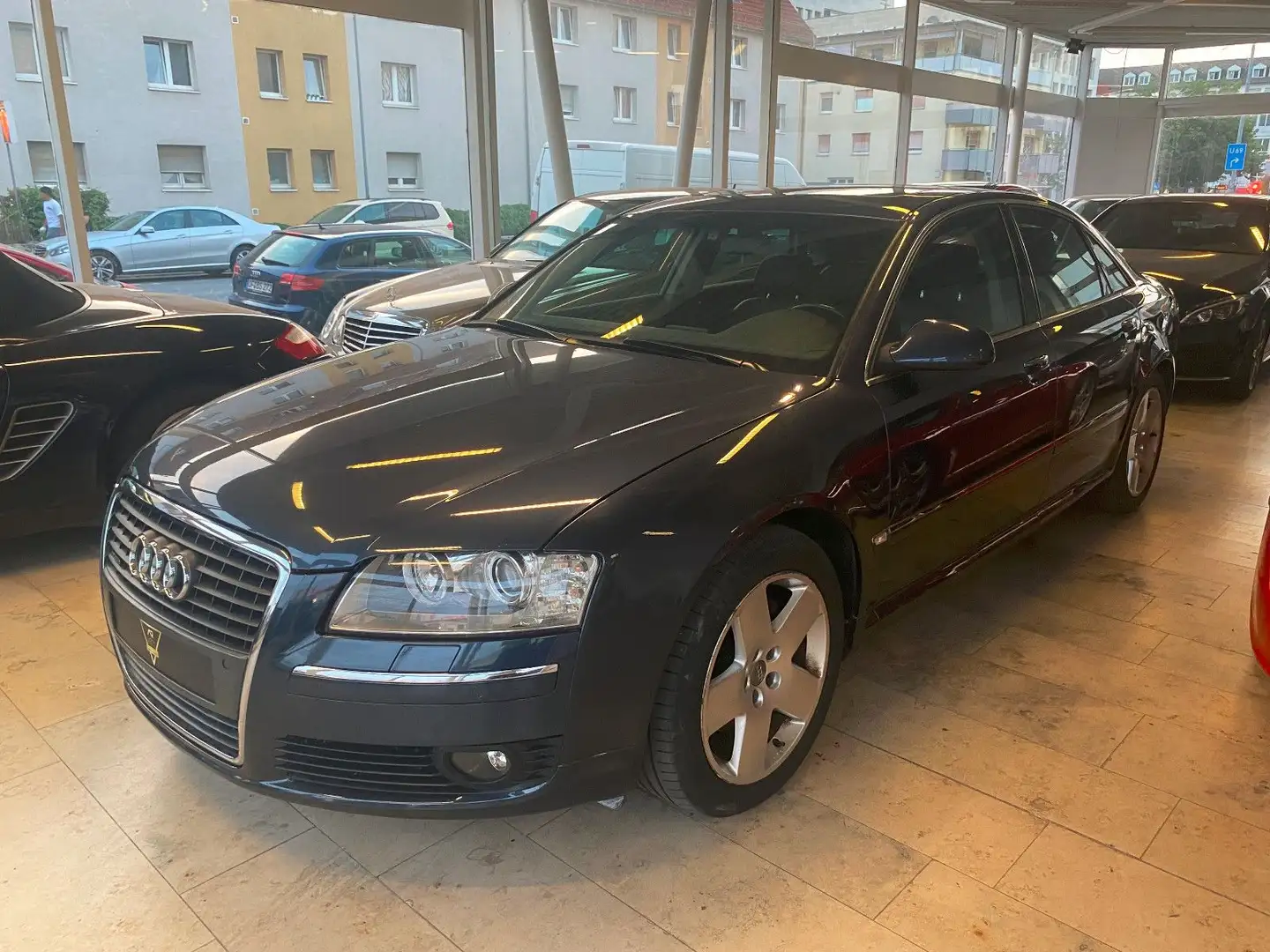 Audi A8 3.0 TDI quattro/1.Hd/Bose/S-Heft/Led./Xen./ Blau - 1