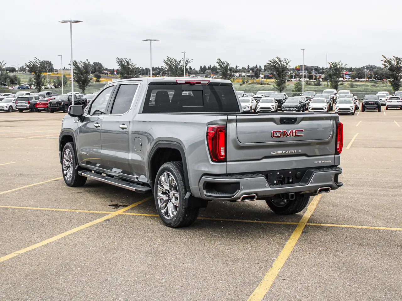 GMC Sierra 1500 снимка GMC Sierra 1500