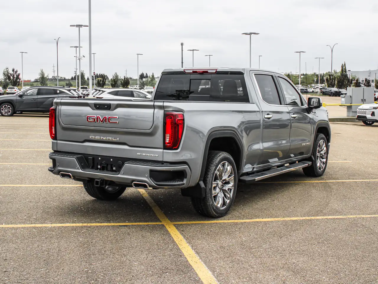GMC Sierra 1500 снимка GMC Sierra 1500