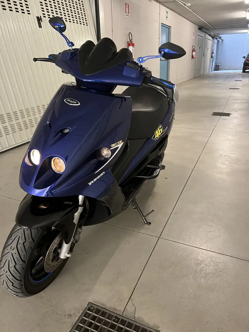 Malaguti Phantom Max 125cc Azul - 1
