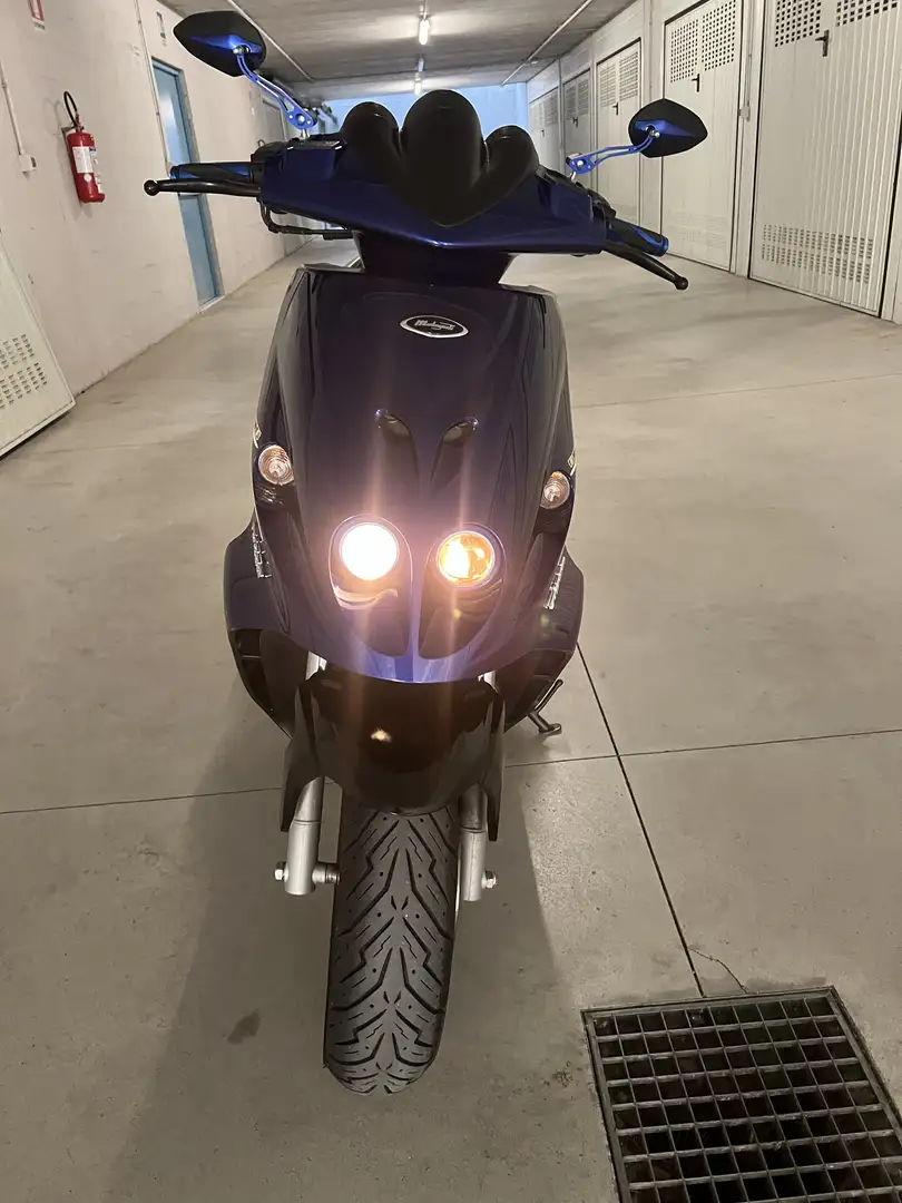Malaguti Phantom Max 125cc Azul - 2