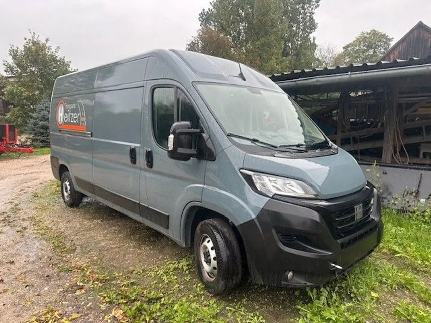Fiat Ducato Grossr.-Kasten 35 140 L4H2 RS: 4035 mm - 1