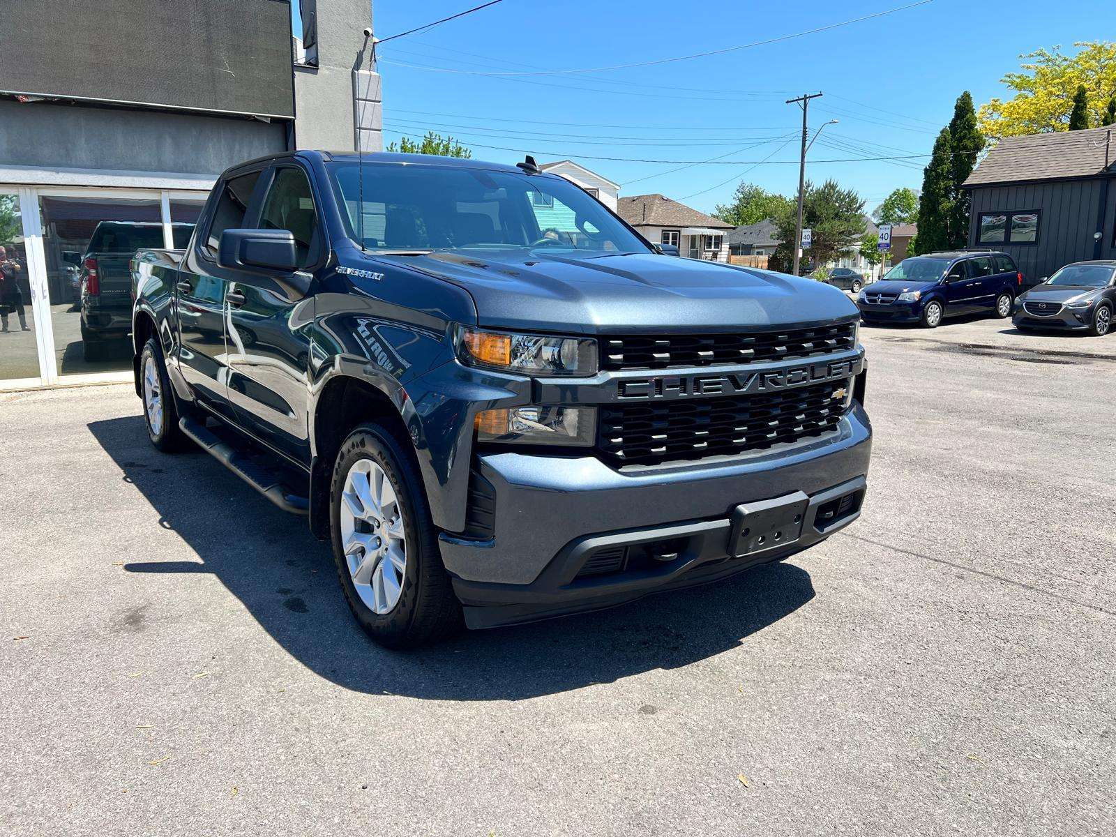2021 Chevrolet Silverado 1500 4WD Crew Cab 147  Custom — снимка 1