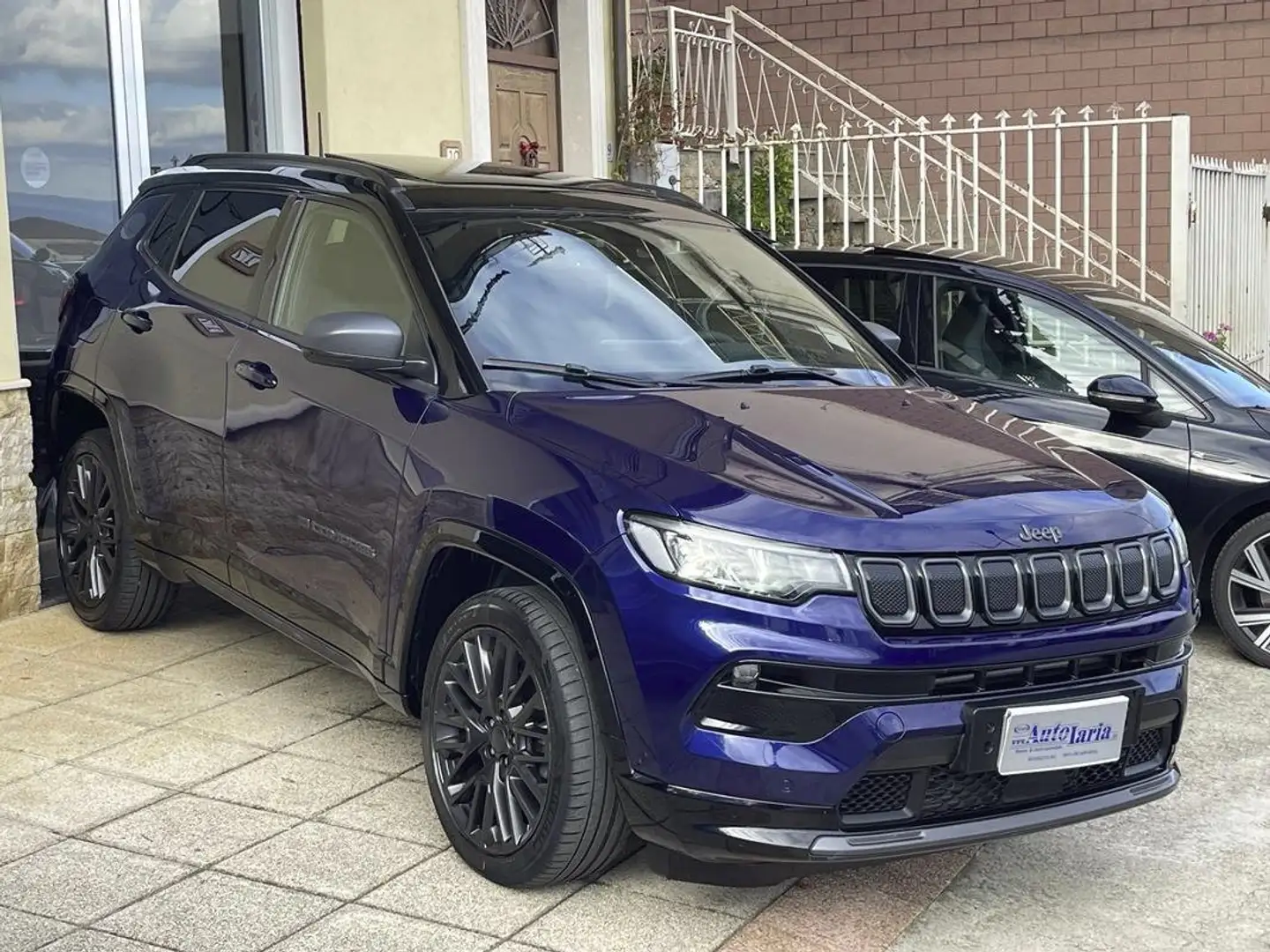 Jeep Compass 1.6 mjt 130cv 80 Anniversario Tetto Apribile Panor Blauw - 2