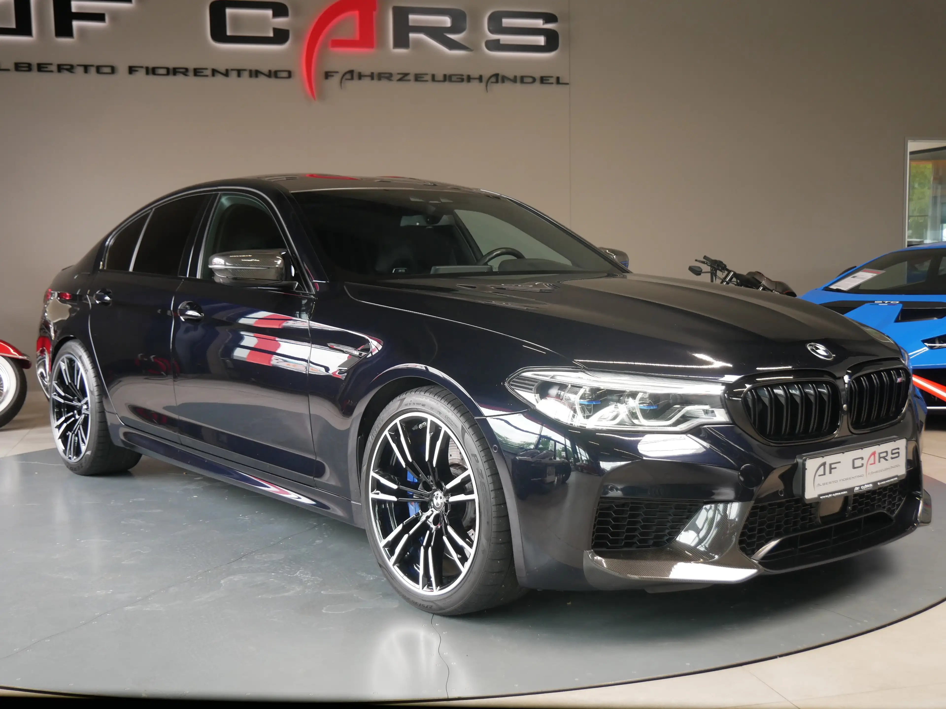 BMW M5 Competition Massage B&W Grail 360° LED Live — photo 3