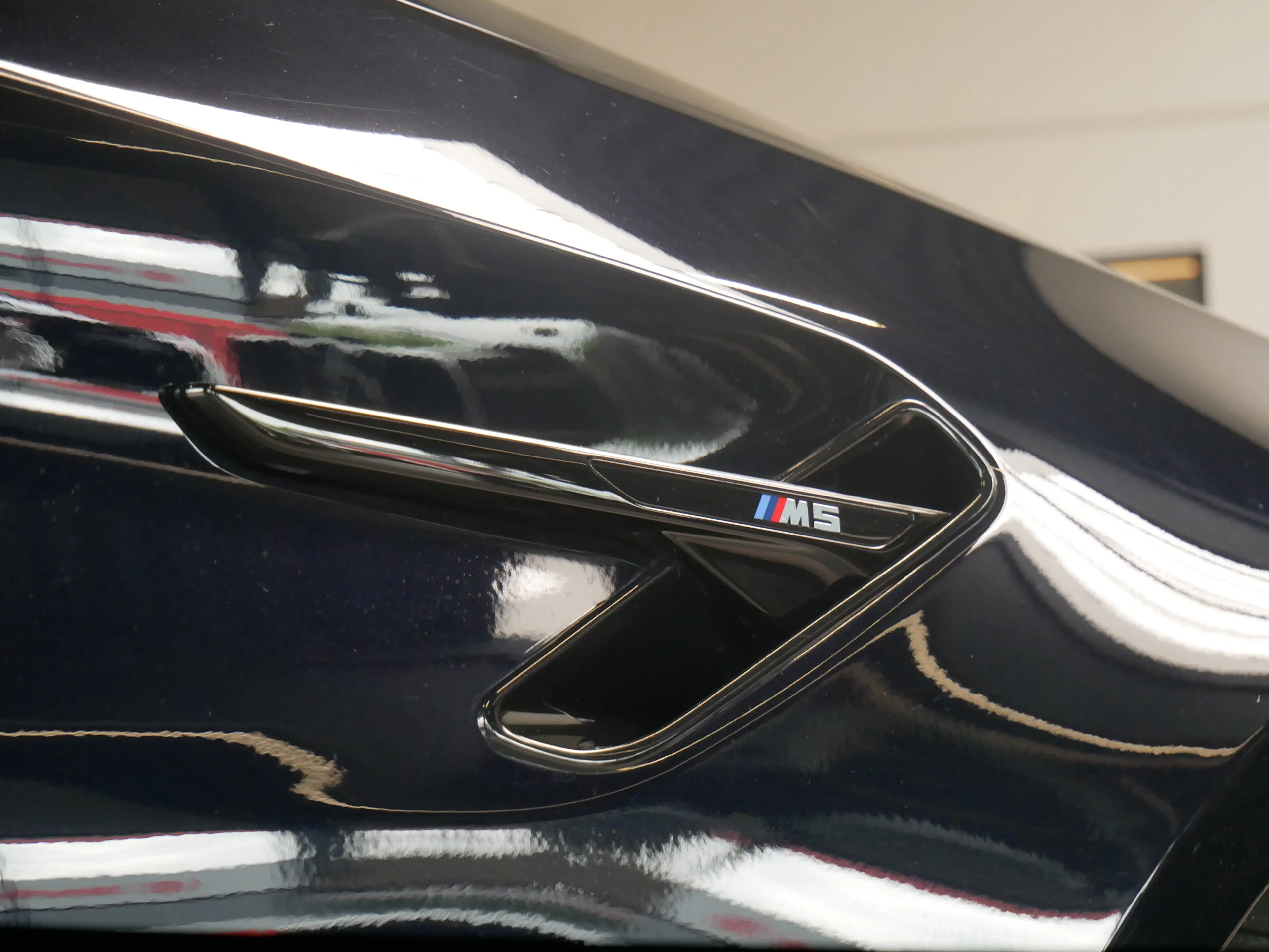 BMW M5 Competition Massage B&W Grail 360° LED Live — photo 15