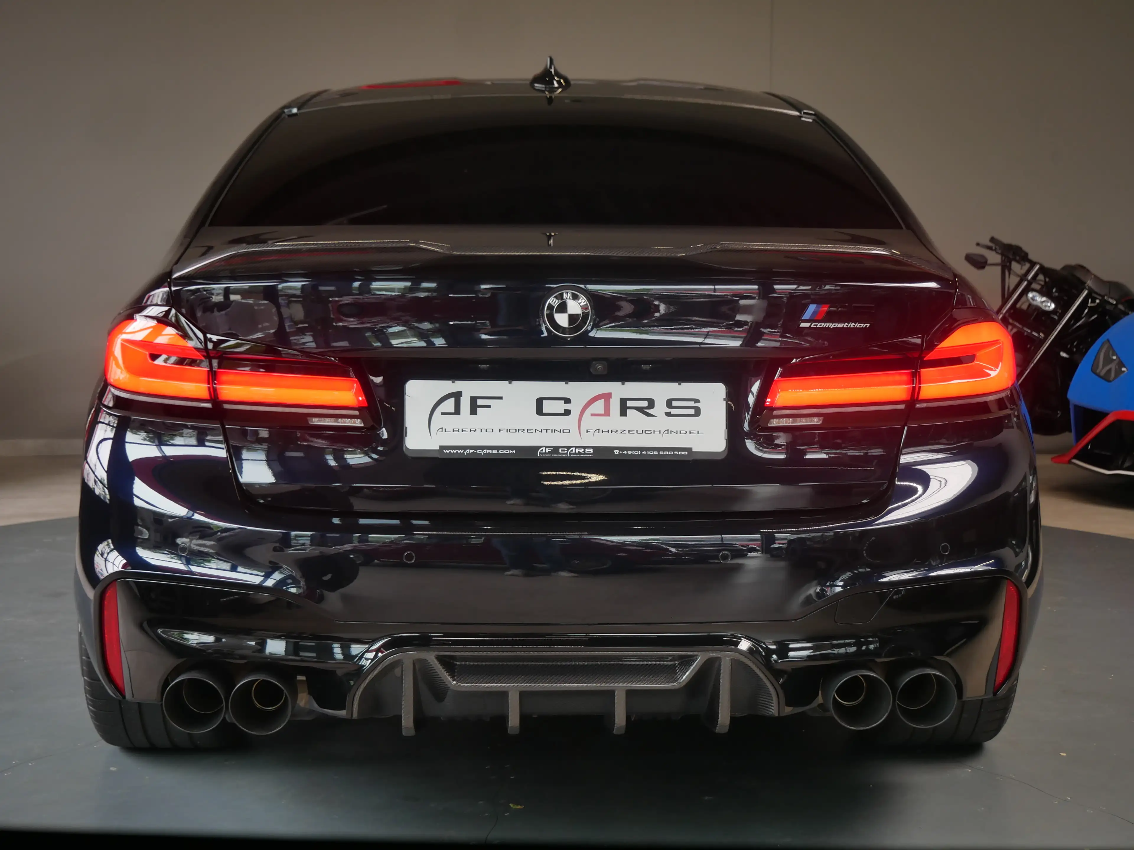 BMW M5 Competition Massage B&W Grail 360° LED Live — photo 6