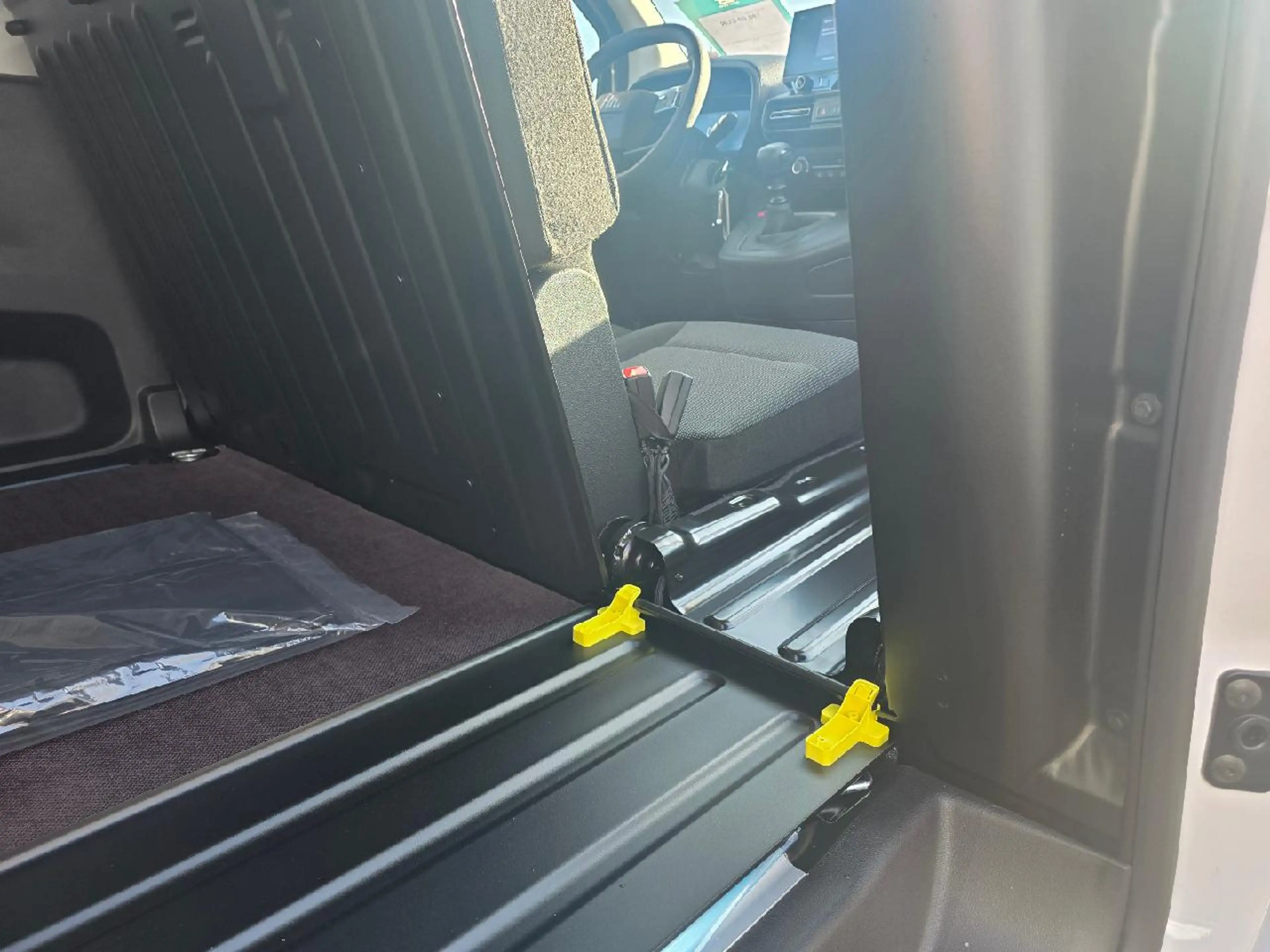 Fiat Doblo Kastenwagen XL 1.5 Diesel 75 kW — photo 11