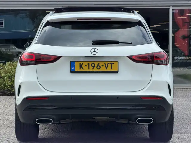 Mercedes-Benz Gla view 7