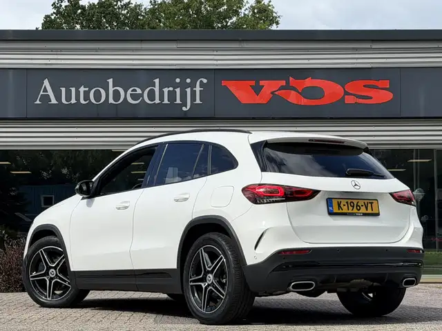Mercedes-Benz Gla view 5