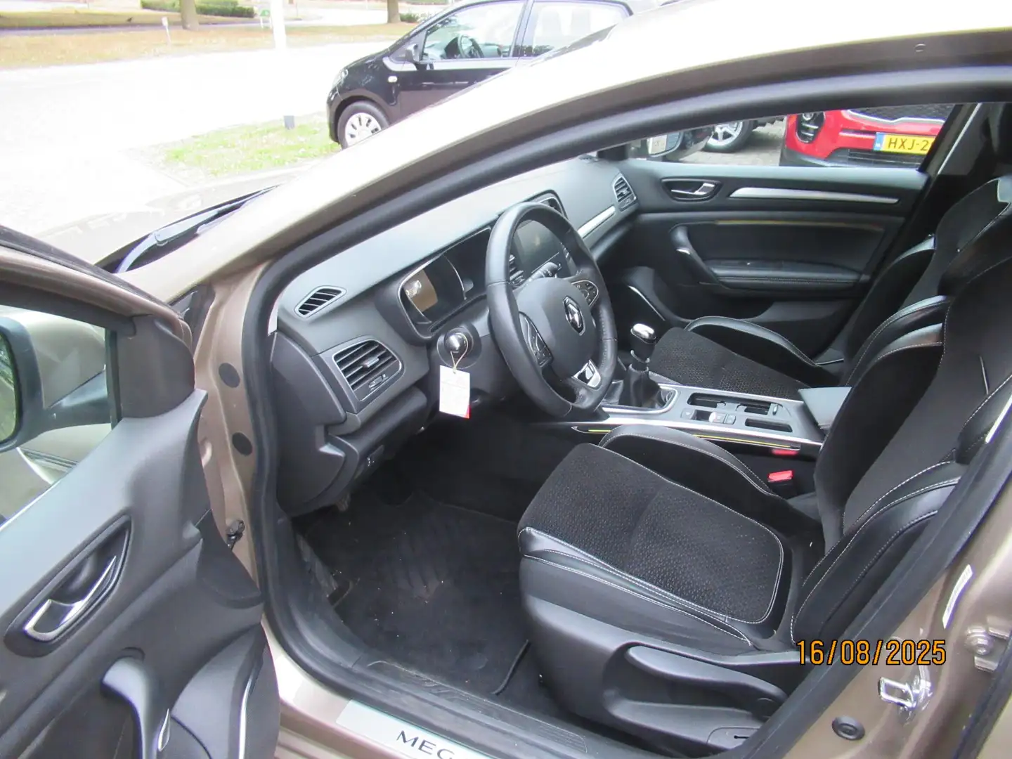 Renault Megane 1.2 TCe Limited Bruin - 2