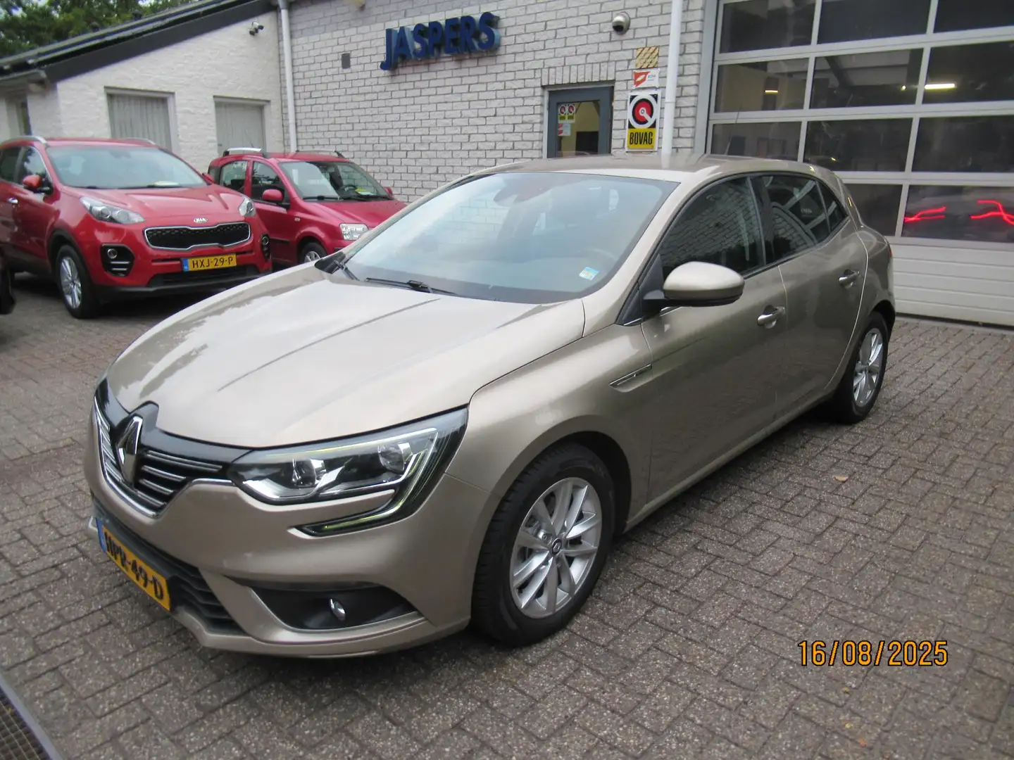 Renault Megane 1.2 TCe Limited Bruin - 1