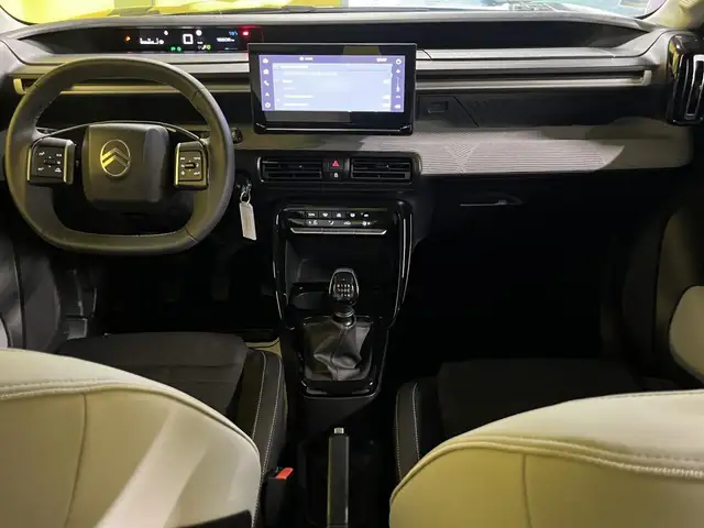 Citroen C3 view 11
