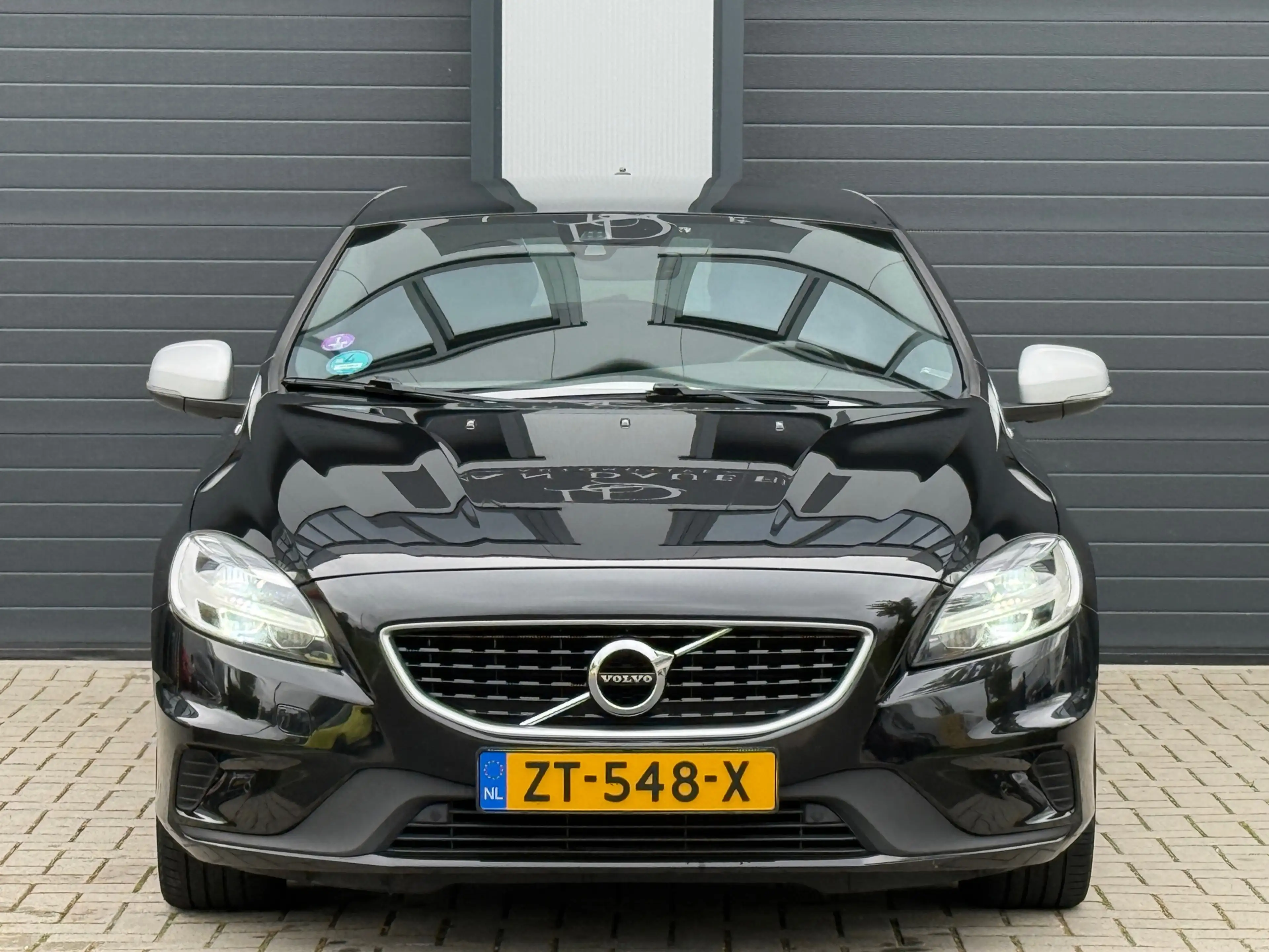 Volvo V40 1.5 T3 Polar+ Sport / AUTOMAAT / NAP / TREKHAAK / — photo 10