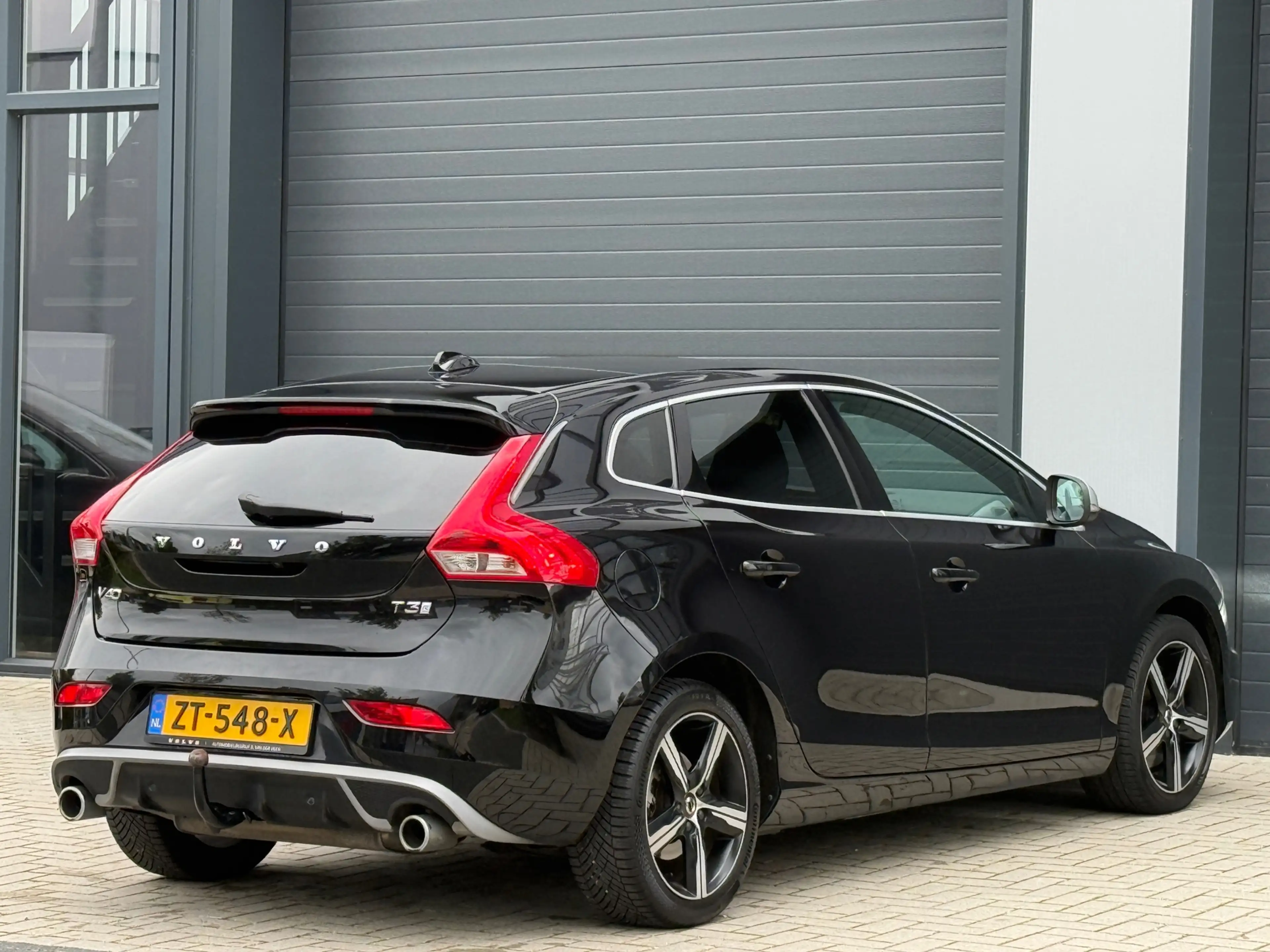 Volvo V40 1.5 T3 Polar+ Sport / AUTOMAAT / NAP / TREKHAAK / — photo 8