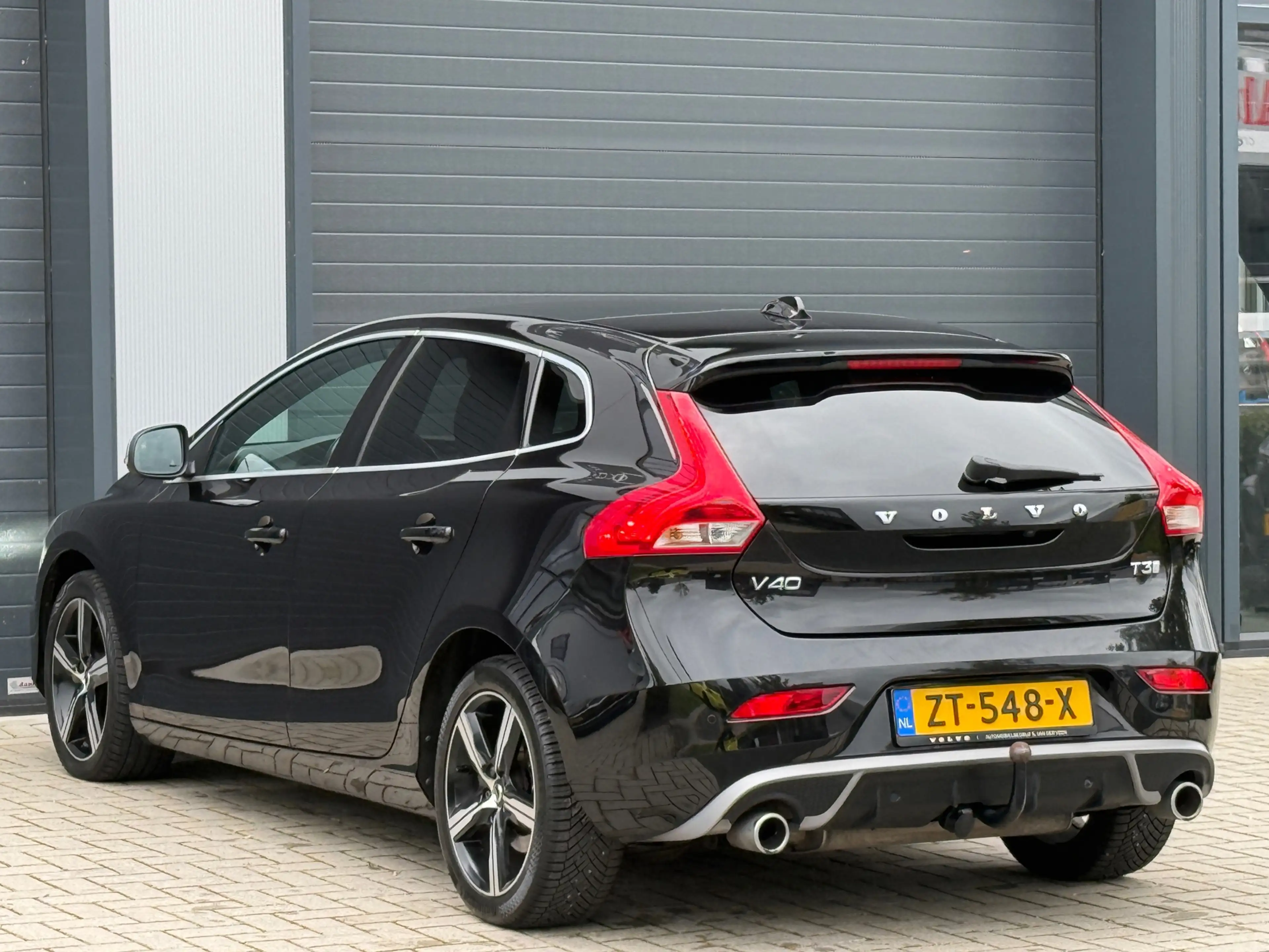 Volvo V40 1.5 T3 Polar+ Sport / AUTOMAAT / NAP / TREKHAAK / — photo 14