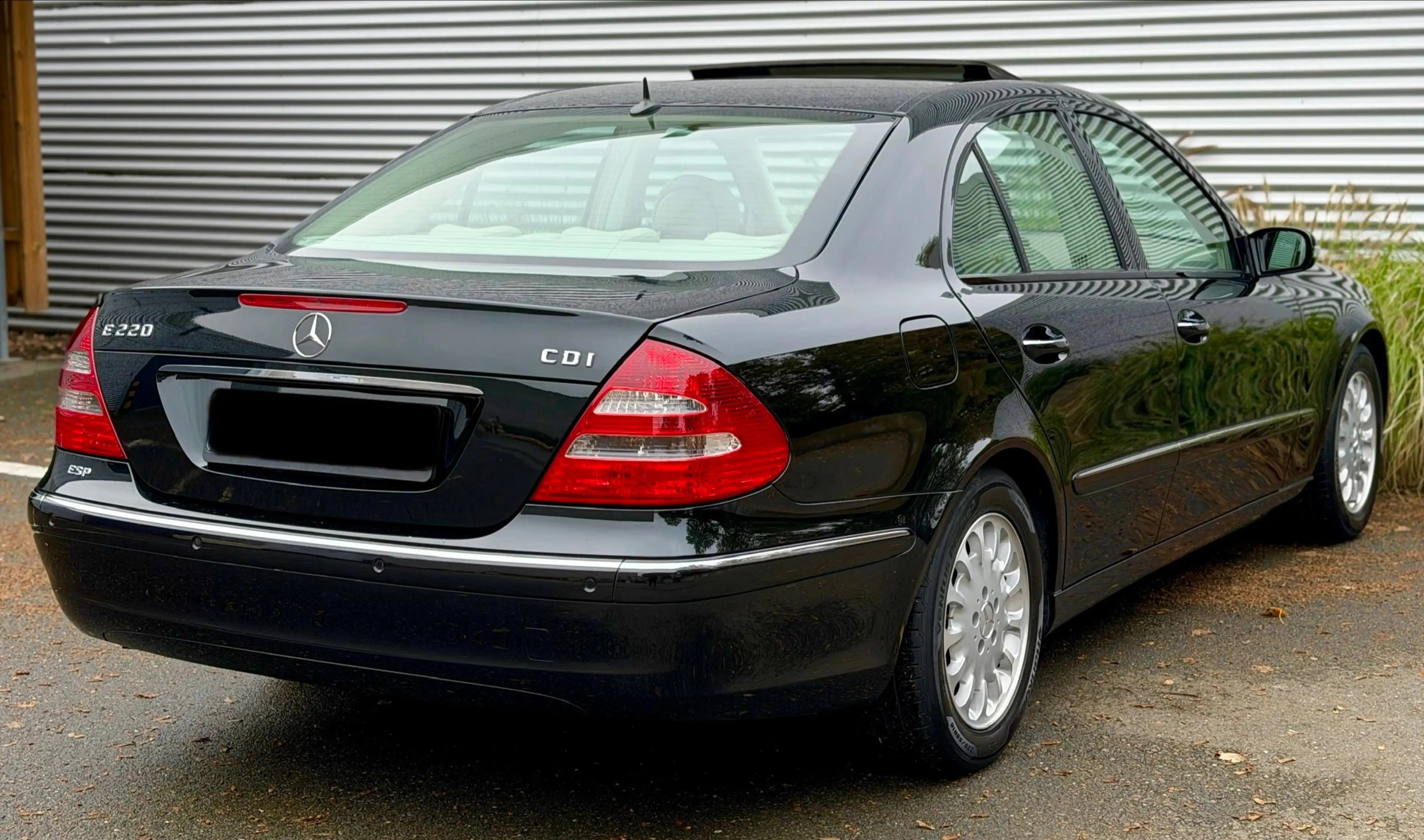 Mercedes-Benz E 220 E 220 CDI Elegance — photo 7