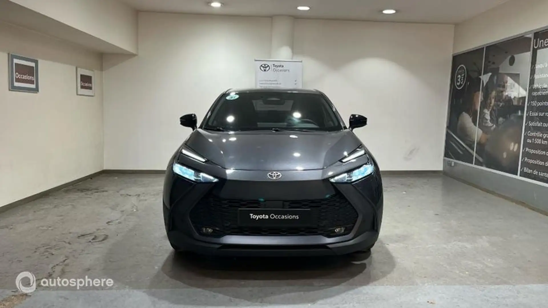Toyota C-HR 1.8 Hybride 140ch Design NG23 - 2