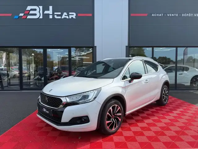 DS Automobiles DS 4 Crossback 1.2 T 130 SPORT CHIC START-STOP