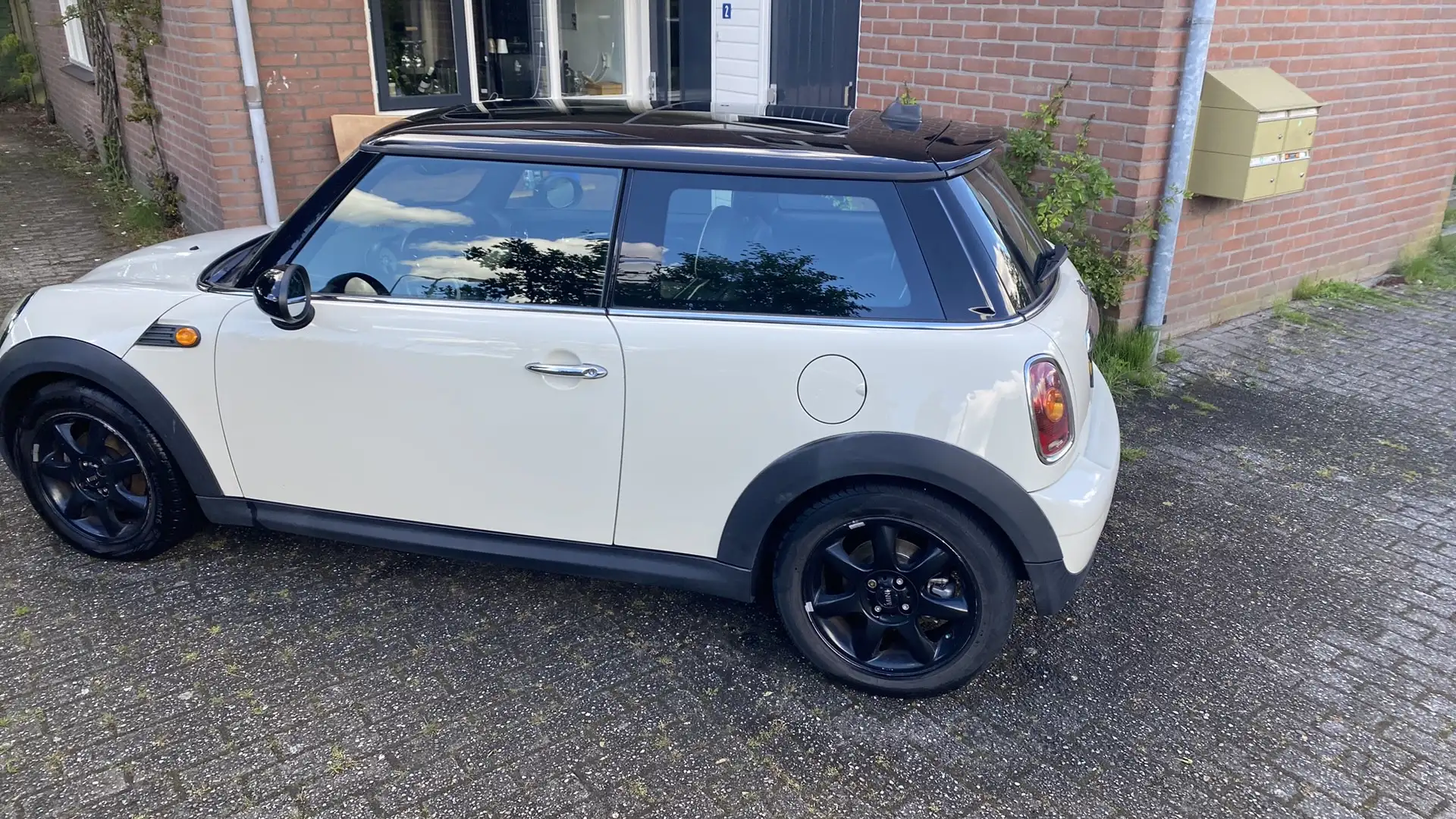 MINI Cooper D 1.6 Chili White - 2