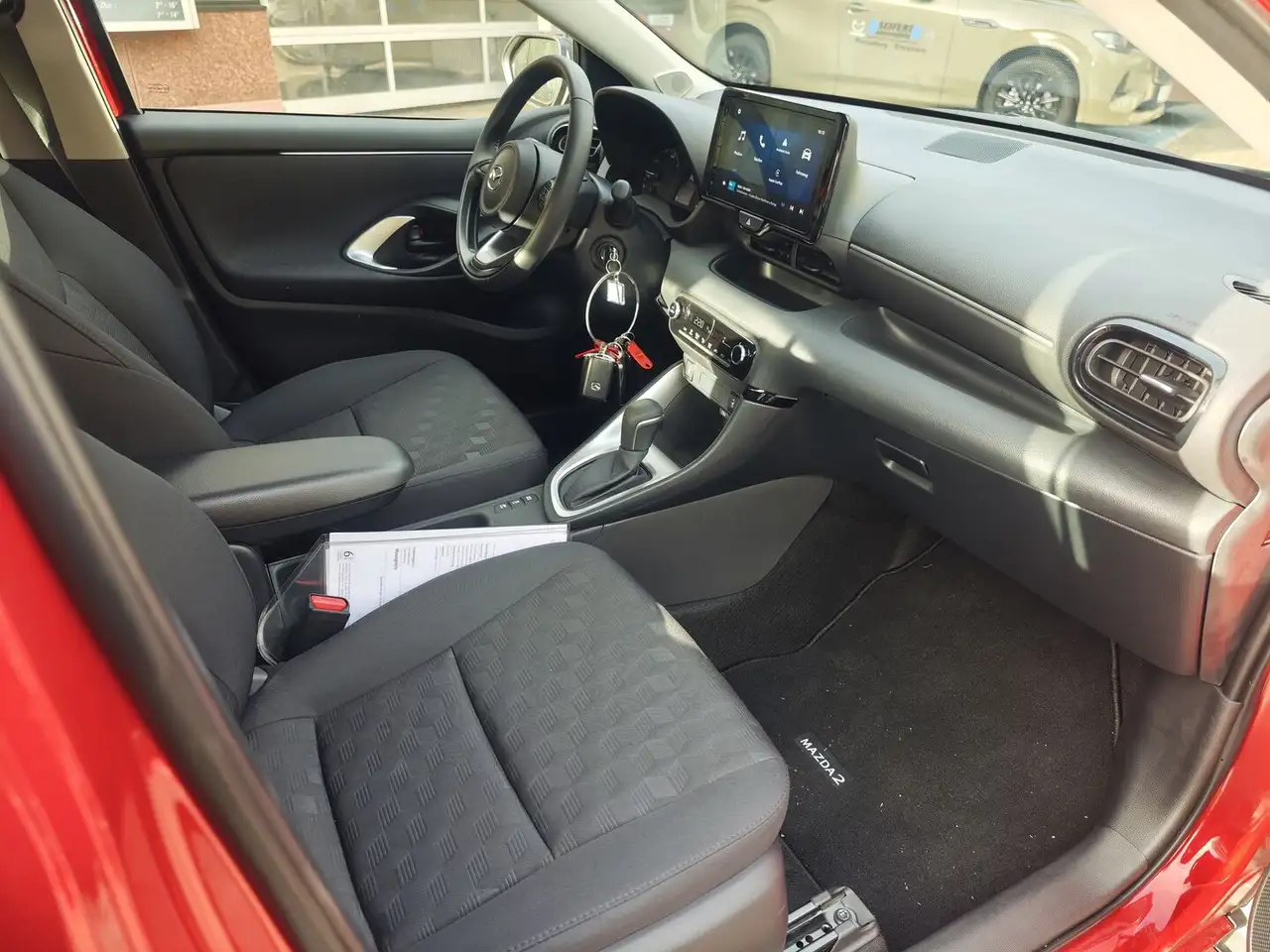 Mazda 2 Hybrid 1.5L VVT-i Center-Line 8