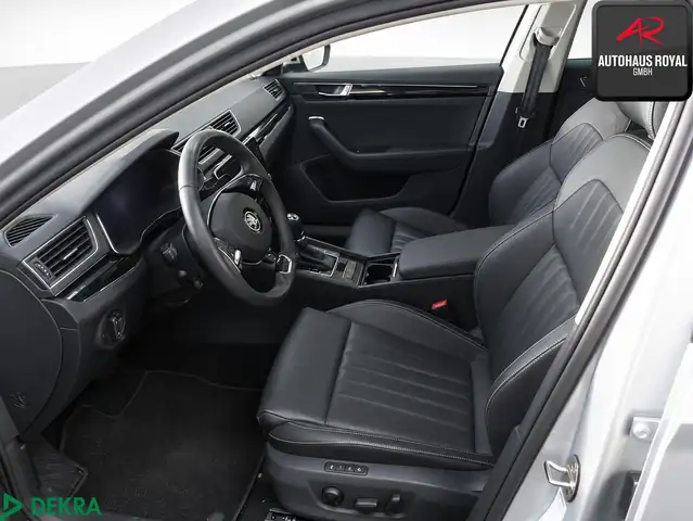 Skoda Superb view 2