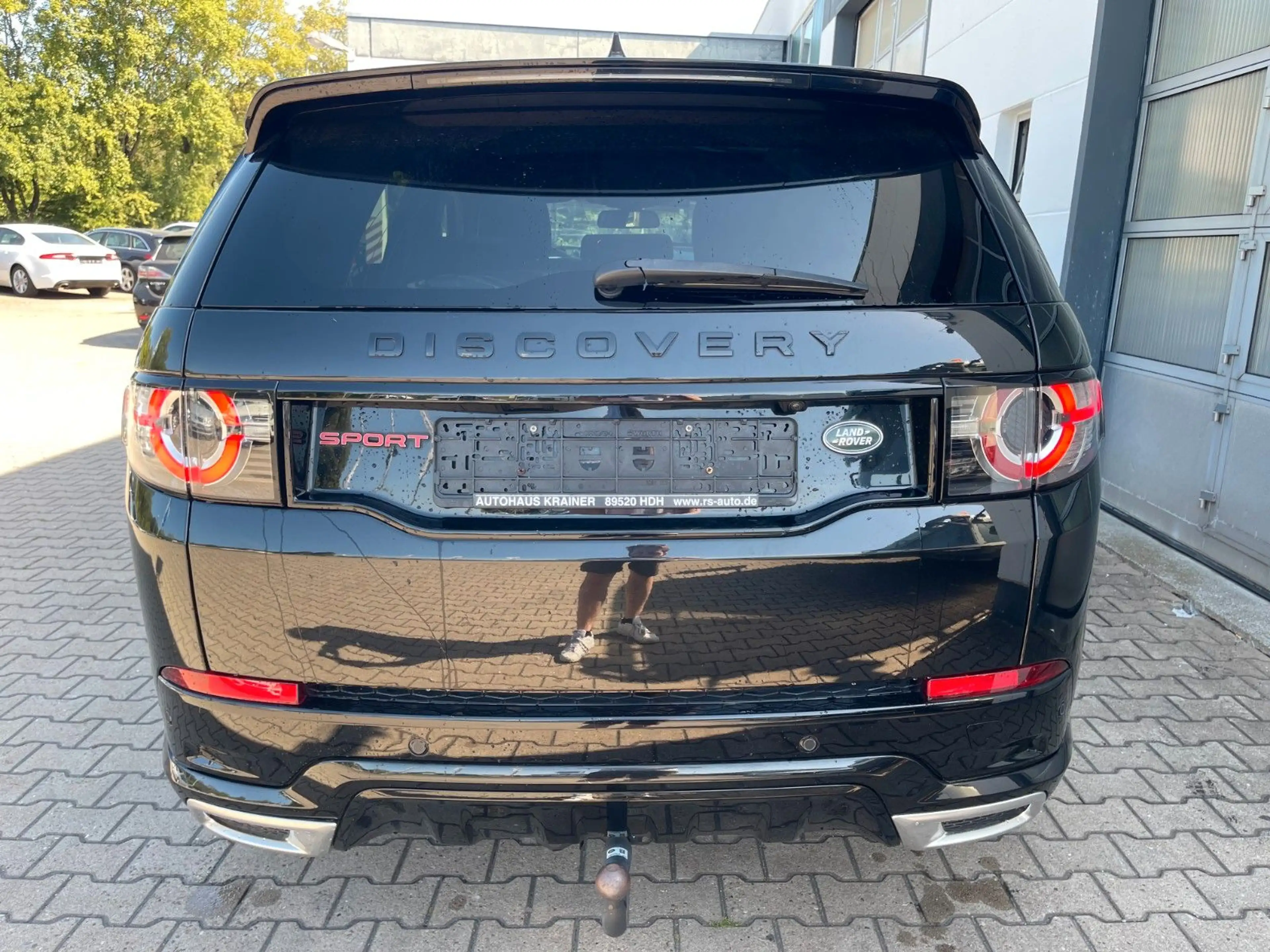 Land Rover Discovery Sport SE AWD/AHK/2.HD/PANO/SHZ/NAVI/.. — photo 4