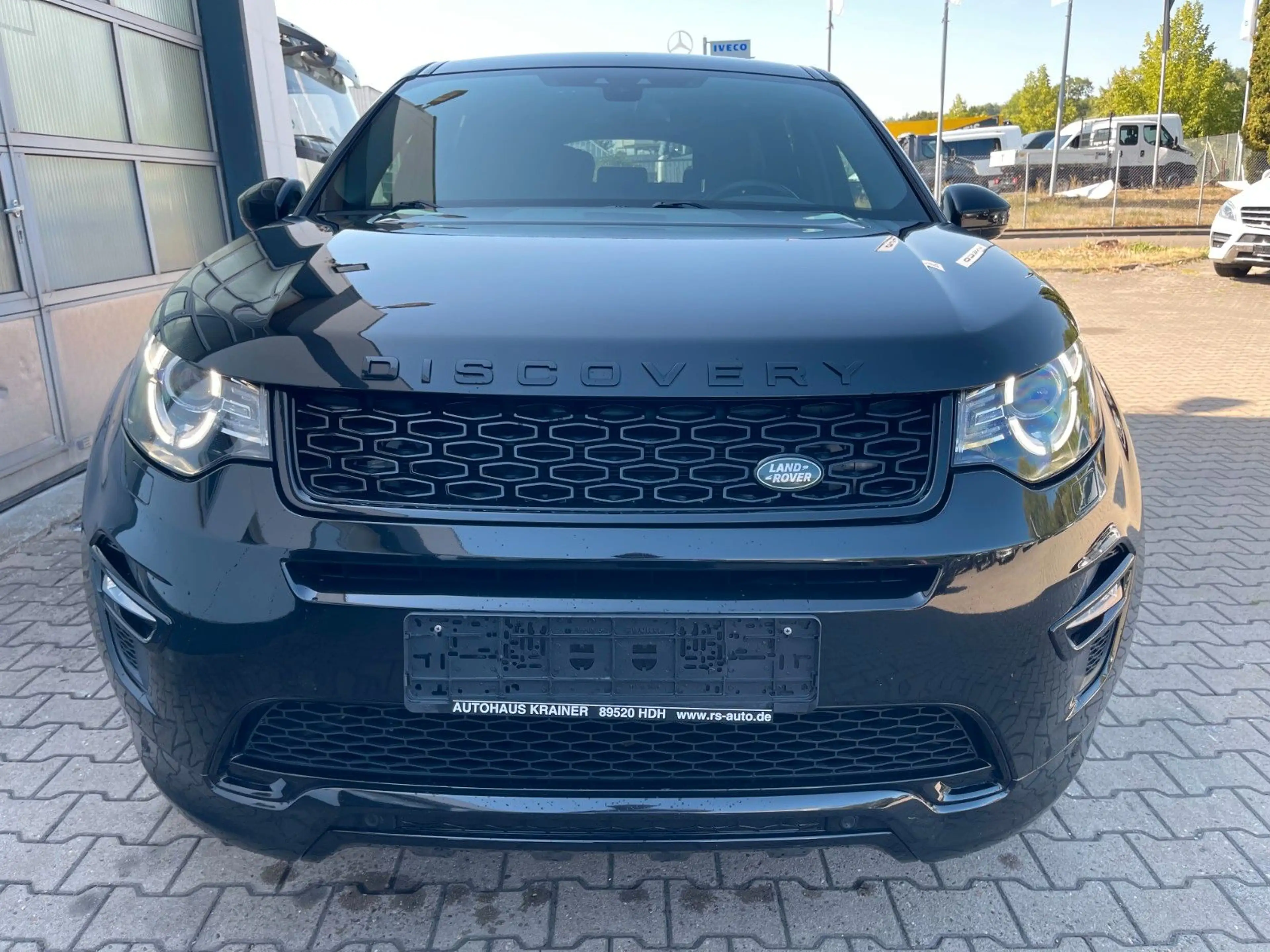 Land Rover Discovery Sport SE AWD/AHK/2.HD/PANO/SHZ/NAVI/.. — photo 5