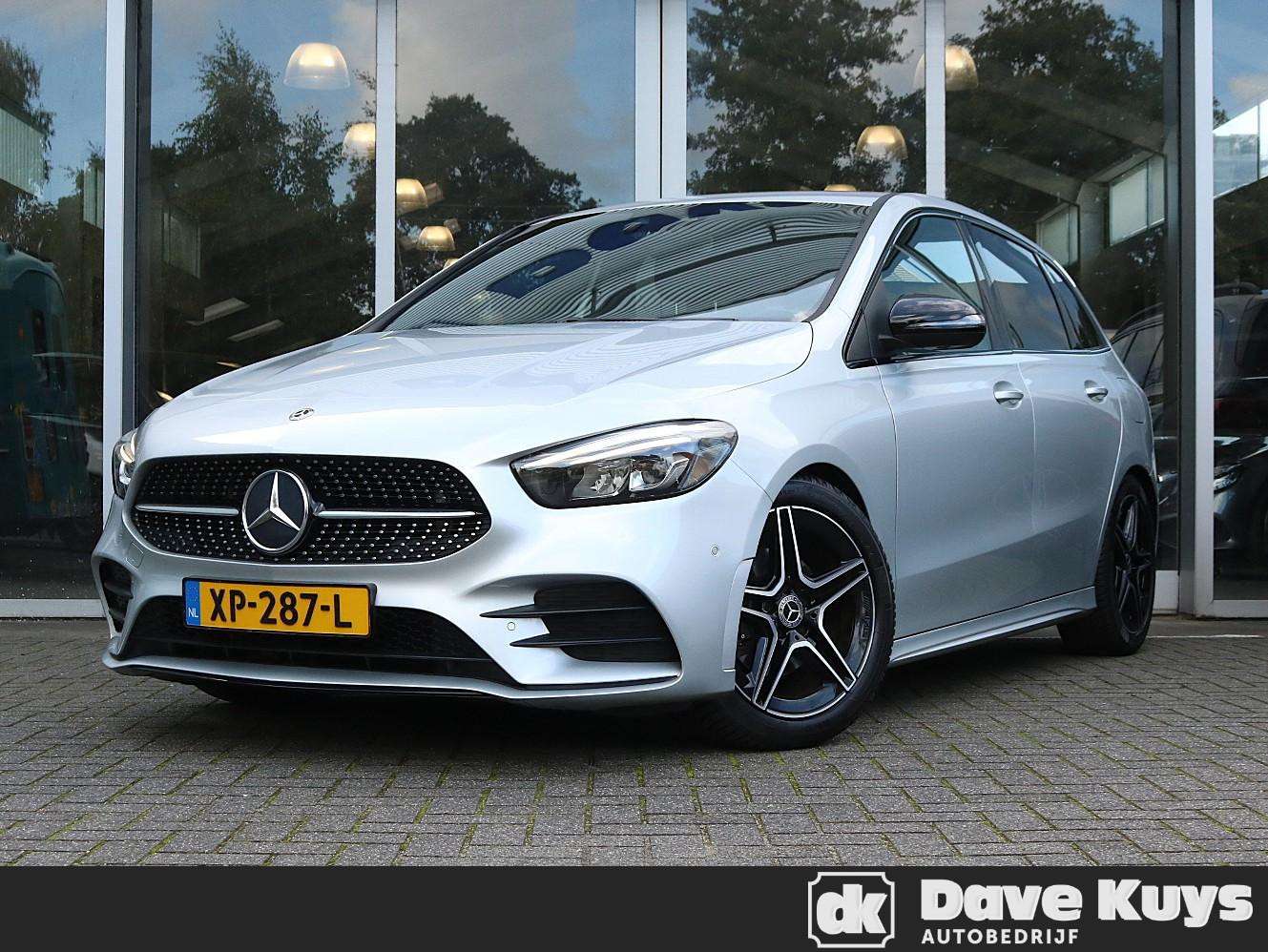 Mercedes-Benz B 180